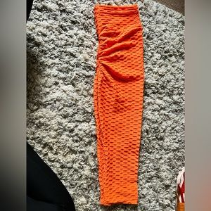 Butt shaping leggings